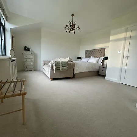 Your Coastal Paradise Awaits Nocleg ze śniadaniem Oranmore