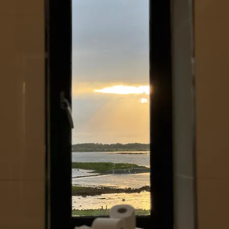 Your Coastal Paradise Awaits * 奥兰莫尔